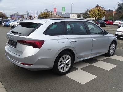 Skoda Octavia 1.0 Active*LED*SMART LINK*DAB*SHZG*RFK*