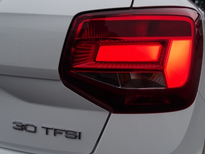 Audi Q2 30 TFSI*LED*DAB*KLIMA*PDC*RFK*TEL.*SPUR ASSI*