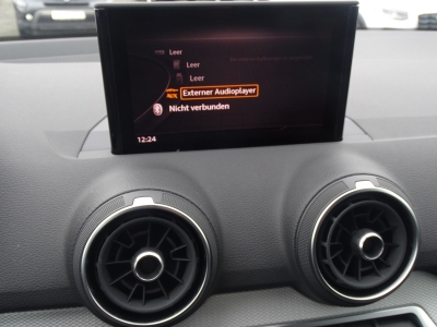 Audi Q2 30 TFSI*LED*DAB*KLIMA*PDC*RFK*TEL.*SPUR ASSI*