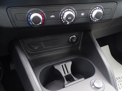 Audi Q2 30 TFSI*LED*DAB*KLIMA*PDC*RFK*TEL.*SPUR ASSI*