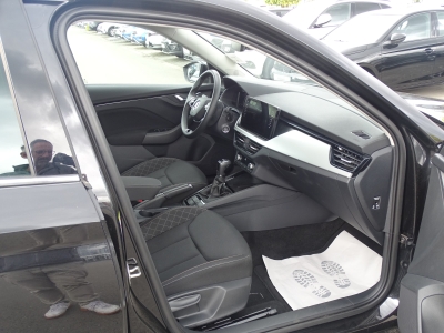 Skoda Kamiq 1.0 Ambition*DSG*NAVI*SHZG*RFK*LED*DAB*PDC