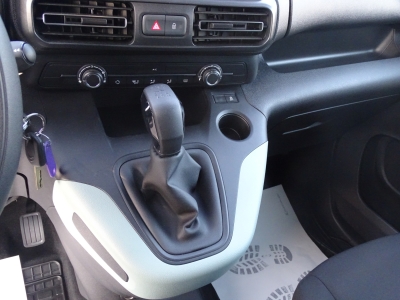 Citroen Berlingo XL*7 SITZER*KLIMA*TEL.*SPUR ASSI*TEMPO*