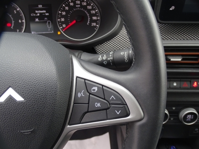 Dacia Sandero 1.0 Stepway Expression+*LED*RFK*NAVI*PDC