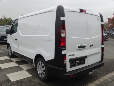 Nissan NV300 L1H1 2,7t*KLIMA*AHK*MFL*RFK*GJR*TEMPOMAT*