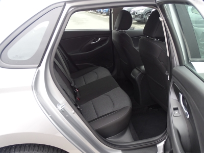 Hyundai i30 Mild-Hybrid*RFK*KLIMAAUTO*TEMP*DAB*TEL*GJR*