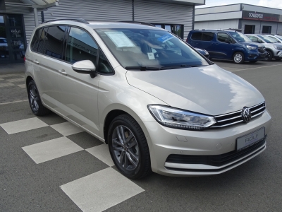 VW Touran 1.5*DSG*LED*DAB*RFK*APP CONNECT*7 SITZER