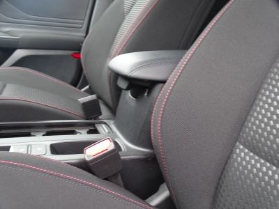 Ford Focus ST-Line HYBRID*NAVI*SHZG*LED*DAB*RFK*GJR* 