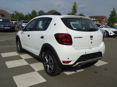Dacia Sandero 1.0 Stepway*NAVI*SHZG*RFK*GJR*PDC*TEL.*