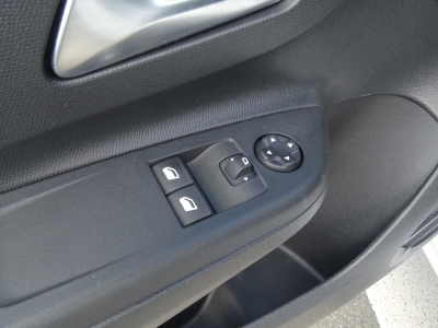 Opel Corsa e Edition*50KWH*DAB*NAVI*TEMPO*MFL*PDC*