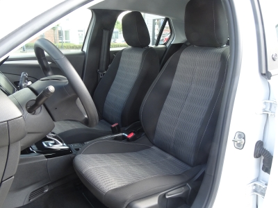 Opel Corsa e Edition*50KWH*DAB*NAVI*TEMPO*MFL*PDC*