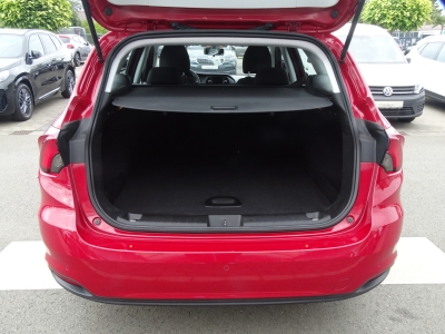 Fiat Tipo 1.4 Pop*NAVI*KLIMAAUTO*SHZG*PDC*TEL.*TEMPO*