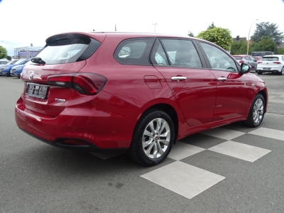 Fiat Tipo 1.4 Pop*NAVI*KLIMAAUTO*SHZG*PDC*TEL.*TEMPO*