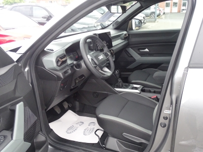 Dacia Duster TCe 130 Extreme*4x4*LED*NAVI*DAB*KAMERA*