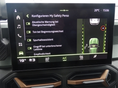 Dacia Duster TCe 130 Extreme*4x4*LED*NAVI*DAB*KAMERA*