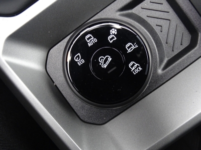 Dacia Duster TCe 130 Extreme*4x4*LED*NAVI*DAB*KAMERA*