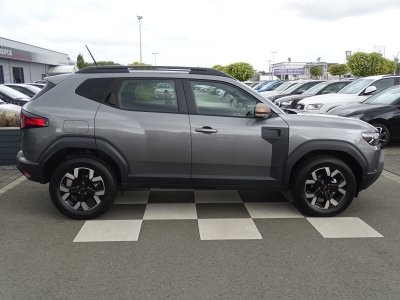 Dacia Duster TCe 130 Extreme*4x4*LED*NAVI*DAB*KAMERA*