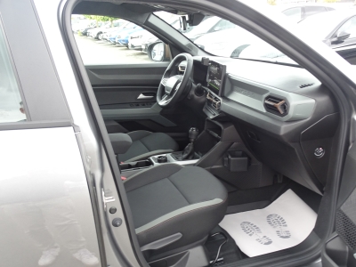 Dacia Duster TCe 130 Extreme*4x4*LED*NAVI*DAB*KAMERA*