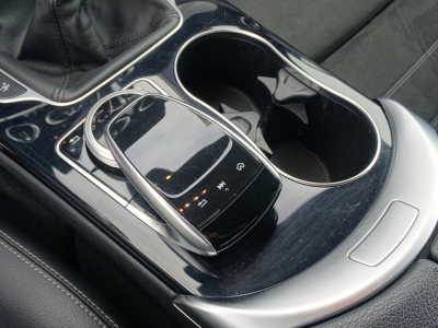 Mercedes-Benz C 180 COUPE*AMG LINE*NAVI*RFK*LED*SHZG*CAR PLAY*