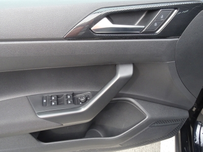 VW Taigo 1.0 Life*NAVI*DAB*LED*SHZG* APP C*SHZG*PDC