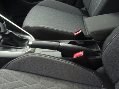 VW Taigo 1.5 Move*DSG*PDC*NAVI*DAB*BEATS*CARPLAY*