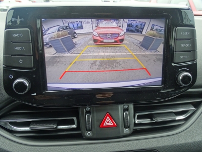 Hyundai i30 Mild-Hybrid*RFK*KLIMAAUTO*TEMP*DAB*TEL*GJR*