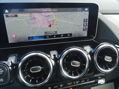 Mercedes-Benz B 180 7 GANG DCT*NAVI*GJR*SHZG*TEMP*LED*PDC*MFL 