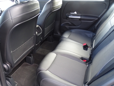 Mercedes-Benz B 180 7 GANG DCT*NAVI*GJR*SHZG*TEMP*LED*PDC*MFL 