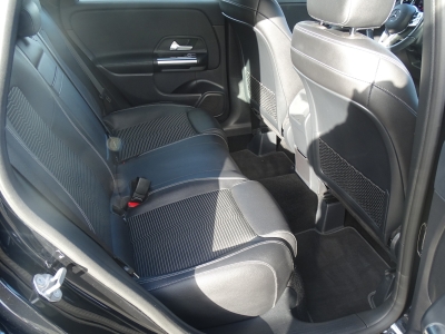 Mercedes-Benz B 180 7 GANG DCT*NAVI*GJR*SHZG*TEMP*LED*PDC*MFL 