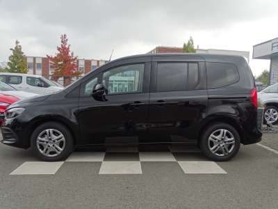 Mercedes-Benz T-Klasse 180*LED*CARPLAY/ANDROID*RFK*DAB*SHZG*GJR*PDC*