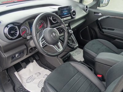 Mercedes-Benz T-Klasse 180*LED*CARPLAY/ANDROID*RFK*DAB*SHZG*GJR*PDC*