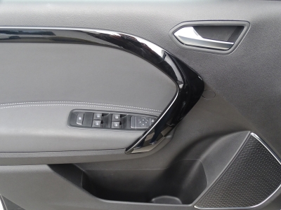 Mercedes-Benz T-Klasse 180*LED*CARPLAY/ANDROID*RFK*DAB*SHZG*GJR*PDC*