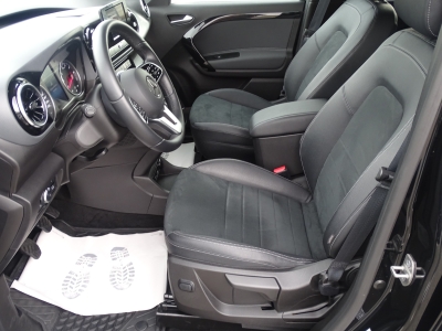 Mercedes-Benz T-Klasse 180*LED*CARPLAY/ANDROID*RFK*DAB*SHZG*GJR*PDC*