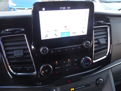 Ford Tourneo Custom TITANIUM*NAVI*LEDER*XENON*AHK*RFK