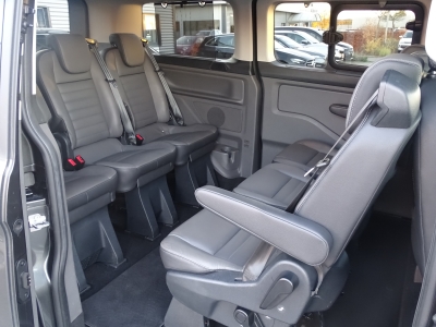 Ford Tourneo Custom TITANIUM*NAVI*LEDER*XENON*AHK*RFK