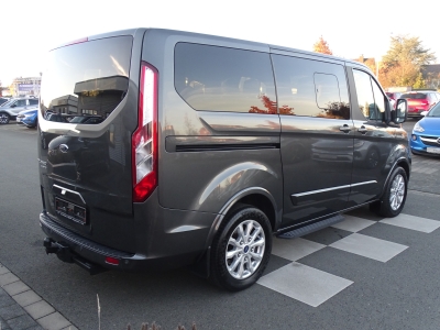 Ford Tourneo Custom TITANIUM*NAVI*LEDER*XENON*AHK*RFK