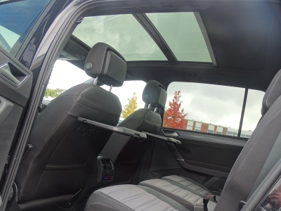 VW Touran 2.0 TDI Highline*R-LINE*DSG*PANO*LED*RFK*