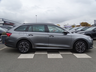 Skoda Octavia 1.5eTEC Ambition*DSG*DAB*SMART LINK*LED 