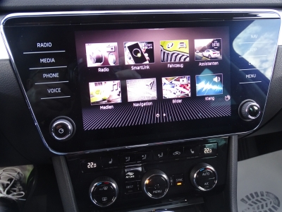 Skoda Superb 1.5 Ambition*DSG*NAVI*LED*DAB*SHZG*RFK* 