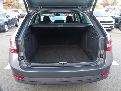 Skoda Superb 1.5 Ambition*DSG*NAVI*LED*DAB*SHZG*RFK* 