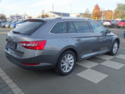 Skoda Superb 1.5 Ambition*DSG*NAVI*LED*DAB*SHZG*RFK* 