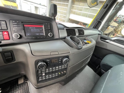 MAN TG-S 18.400 4x2 BL Atlas 120+Funk
