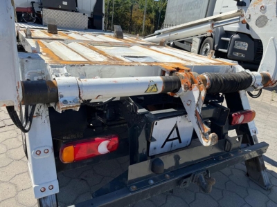 MITSUBISHI (J) Canter Fuso 7C18 Tele verbreiterbar 