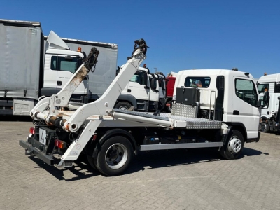 MITSUBISHI (J) Canter Fuso 7C18 Tele verbreiterbar 