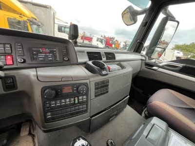 MAN TG-S 18.320 4x2 VDL