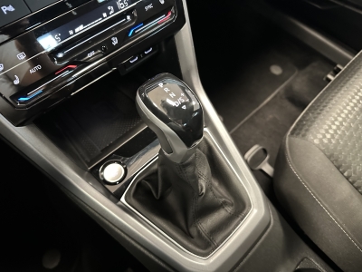 VW T-Cross Style*IQ.DRIVE*ACC*Navi*LED*R.Cam*Cockpit 