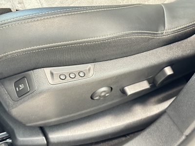 Peugeot 3008 225 GT*ACC*Ambiente*Alcantara*Navi*Carplay*