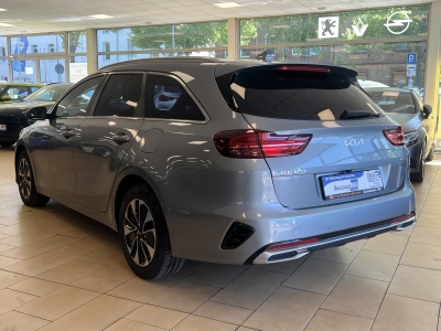 Kia Cee'd Plug-in*ACC*Navi*SHZ*DAB*R.Cam*LED*CarPlay