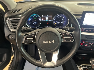 Kia Cee'd Plug-in*ACC*Navi*SHZ*DAB*R.Cam*LED*CarPlay