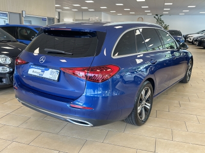 Mercedes-Benz C 200 Avantgarde*MBUX*SHZ*AHK*LED*Ambiente*Leder