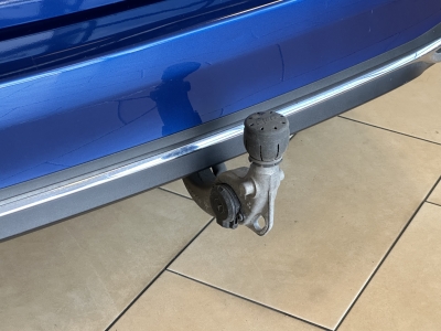 Mercedes-Benz C 200 Avantgarde*MBUX*SHZ*AHK*LED*Ambiente*Leder